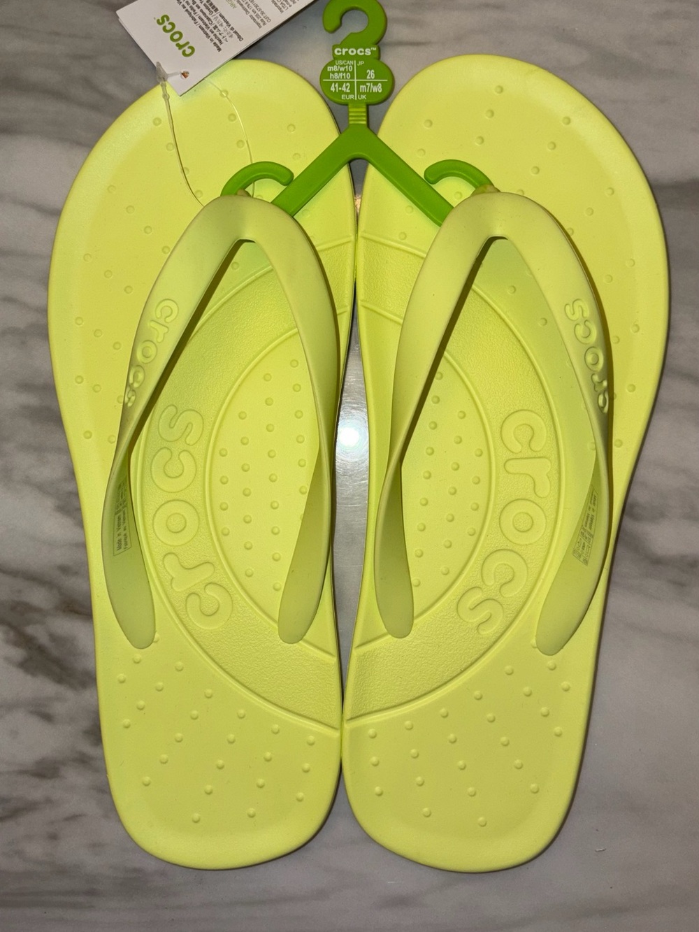 NWT Crocs Classic II Flip Flop Sandals W10 M8 Lime Green Yellow Thong Flat
